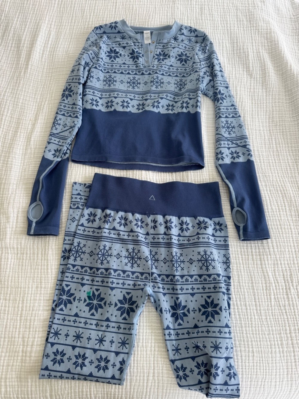 Kids Two-Piece Blue Snowflake Thermal Pajama Set